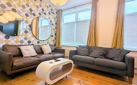 Ramsgate Retreat - Ultra Modern 3 Bed